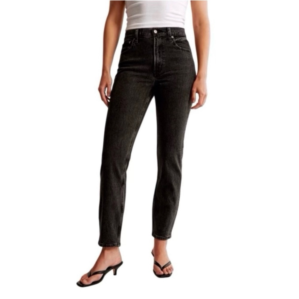 Abercrombie Fitch 2 (W26) The Mom High Rise Jeans Women’s Curve Love Black Flaw